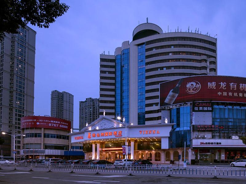 Vienna International Hotel Fenghua Zhongshan Road Extérieur photo